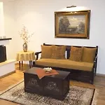 Archontiko Zachou Hotel de apartamente Loutra Volvis
