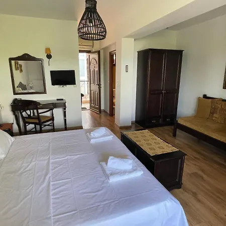 شقة فندقية Archontiko Zachou 3*