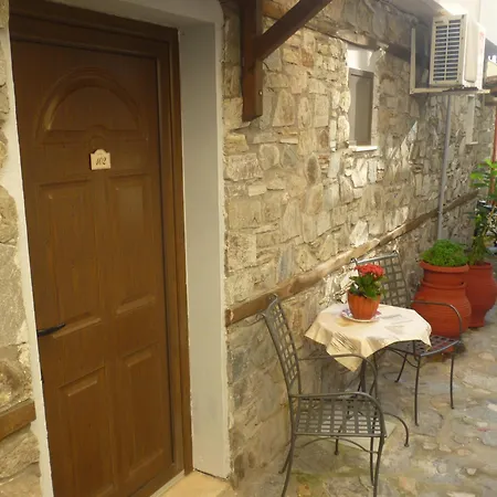 شقة فندقية Archontiko Zachou